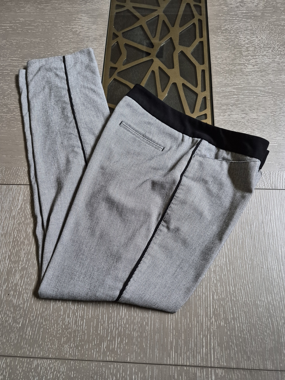 Worthington Black and Gray Patterned Low-Rise Trousers